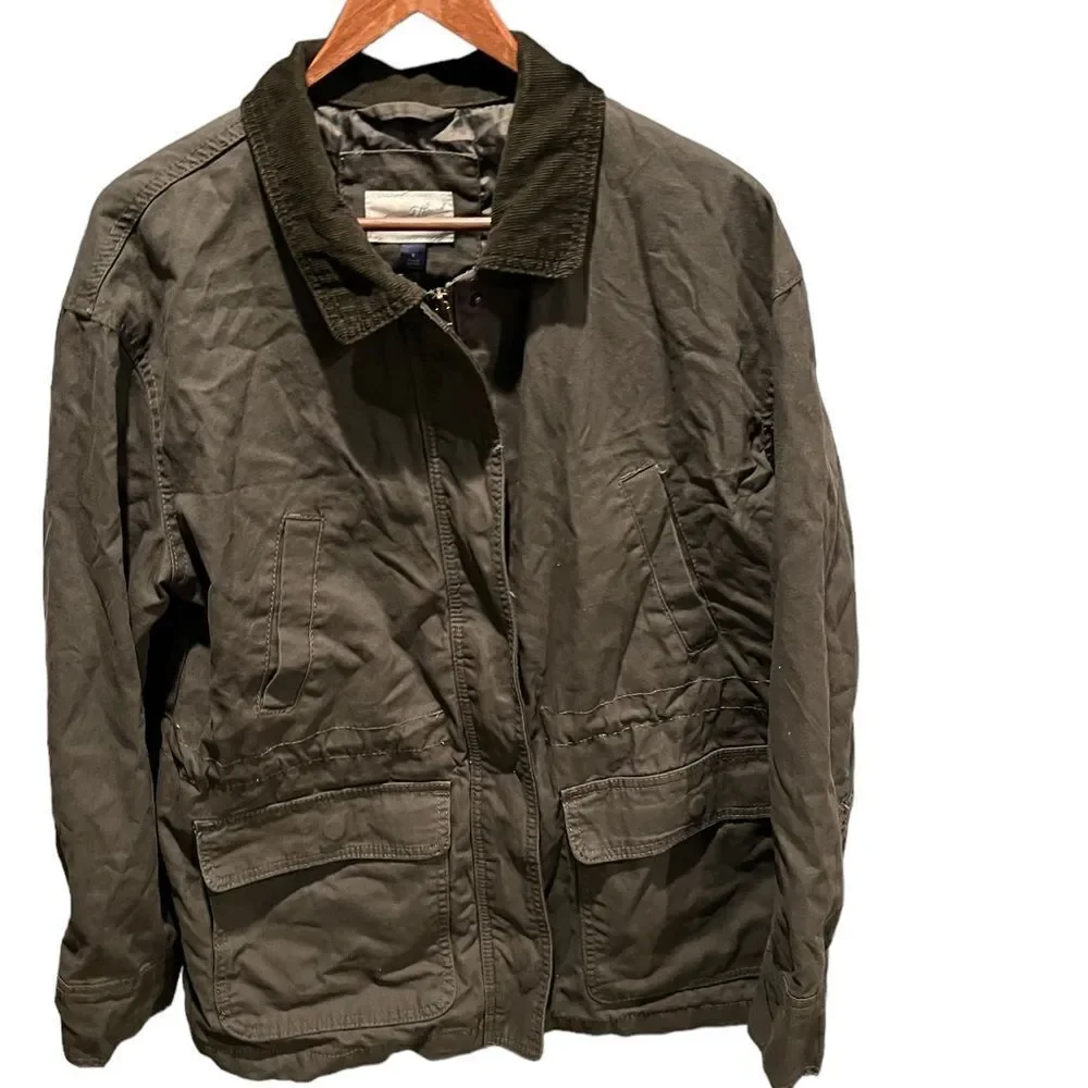 Universal Thread army green light weight jacket with zipper front large‎
